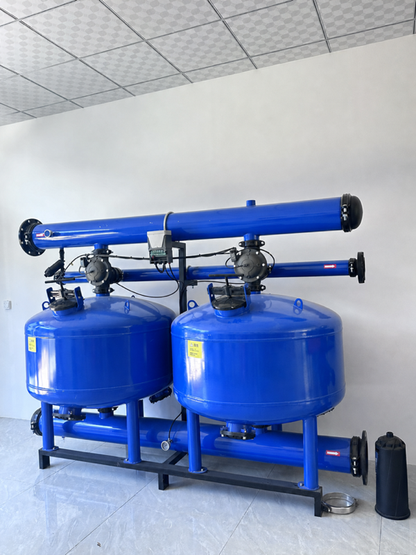 Twin-tank blue sand media filtration system