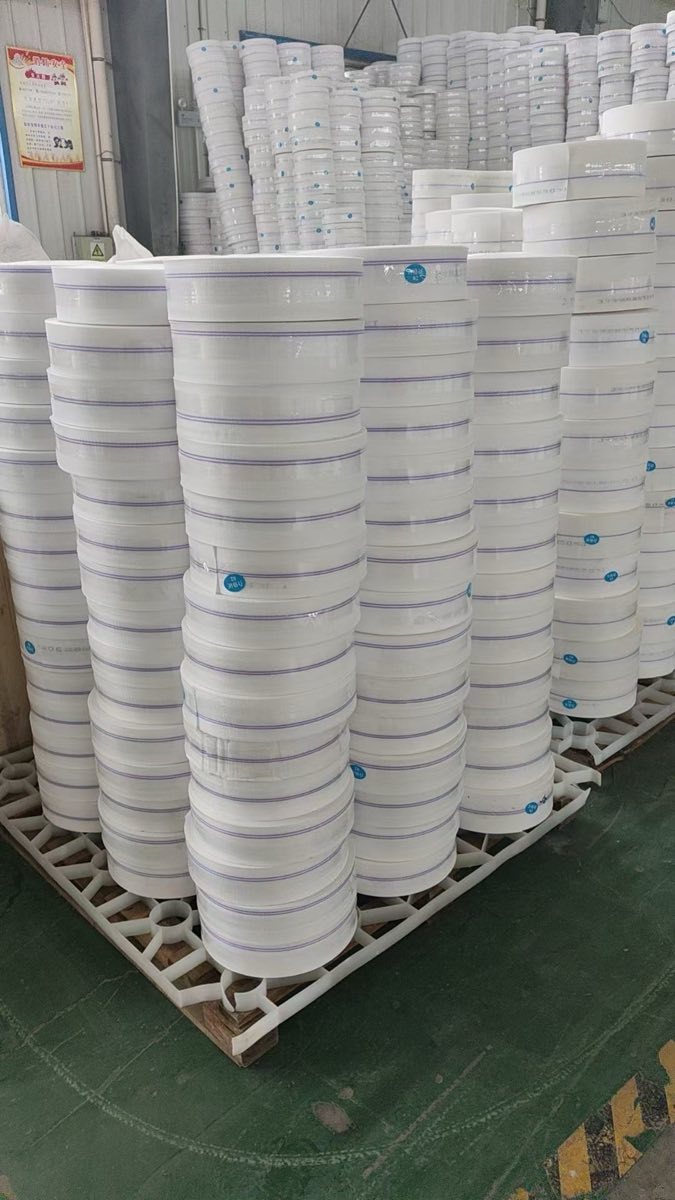 White woven layflat hose product display 1