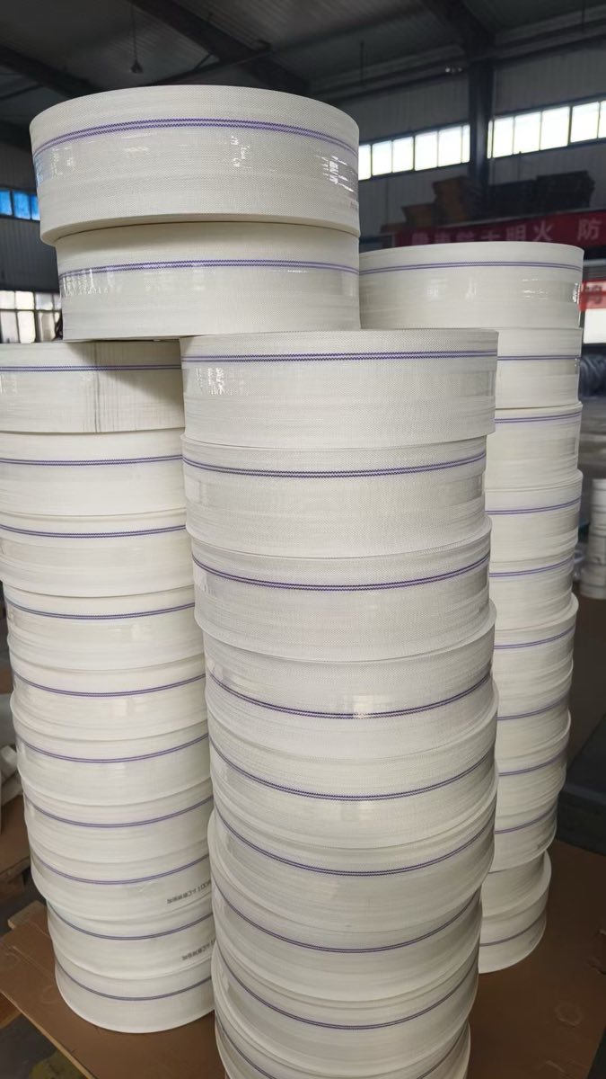 White woven layflat hose product display 2